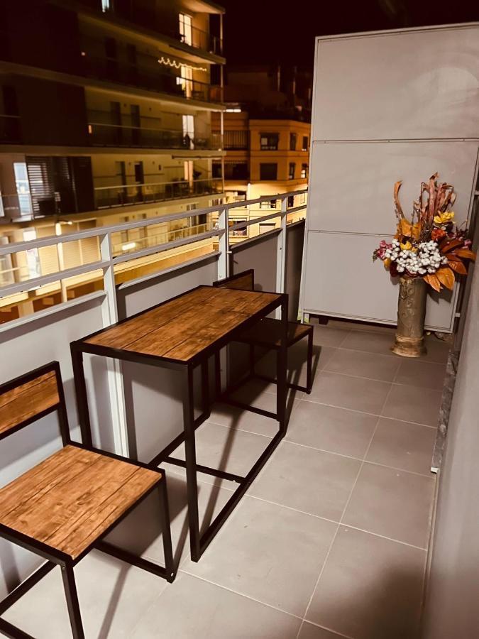 Apartamento Coman Av Rey Juan Carlos I Daire Torrent  Dış mekan fotoğraf