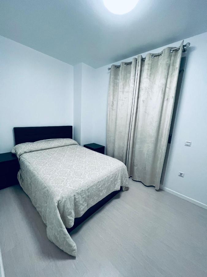Apartamento Coman Av Rey Juan Carlos I Daire Torrent  Dış mekan fotoğraf